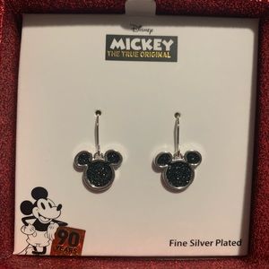 New DISNEY MICKEY MOUSE 90 YEARS SILVER PLATED BLACK EAR RINGS